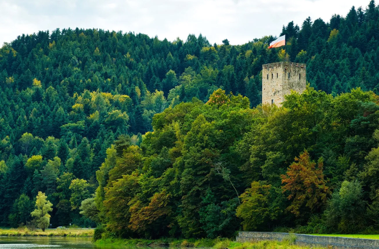 Zamek Tropsztyn, Poland